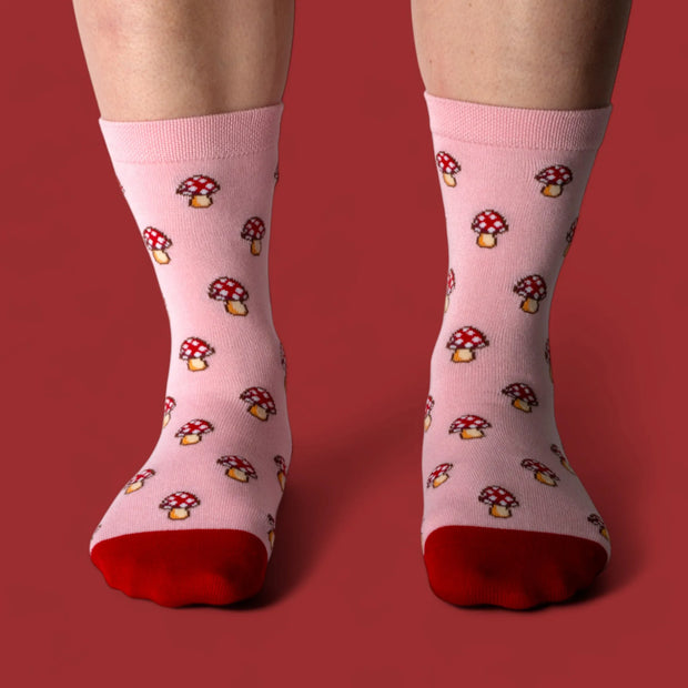 Jess & Lou - Pink with Red Mushrooms Ladies Bamboo Socks (BW190)