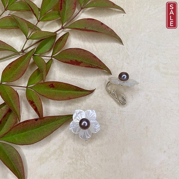 The Real Pearl Co. - White Shell Flower CLIP Earrings with Central Black Pearl