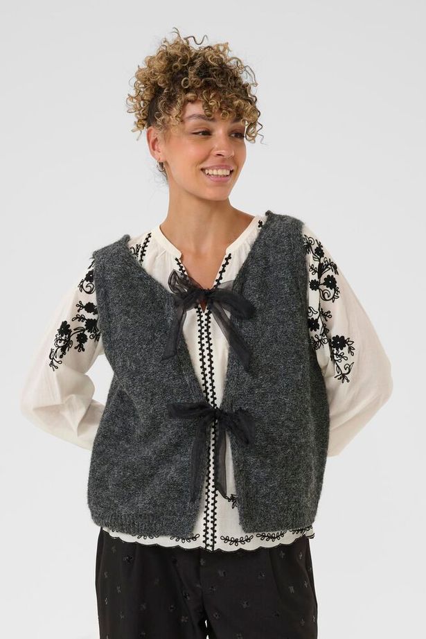 CREAM - CRBulp V Neck Ribbon Tie Knitted Vest Top (10614512)